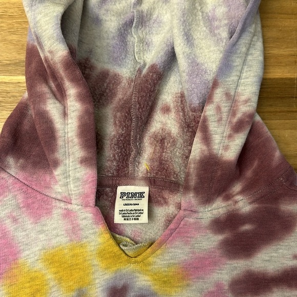 PINK ⭐️Victoria’s Secret tiedye hoodie - Picture 5 of 5